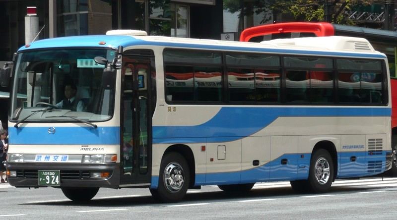 28座中巴